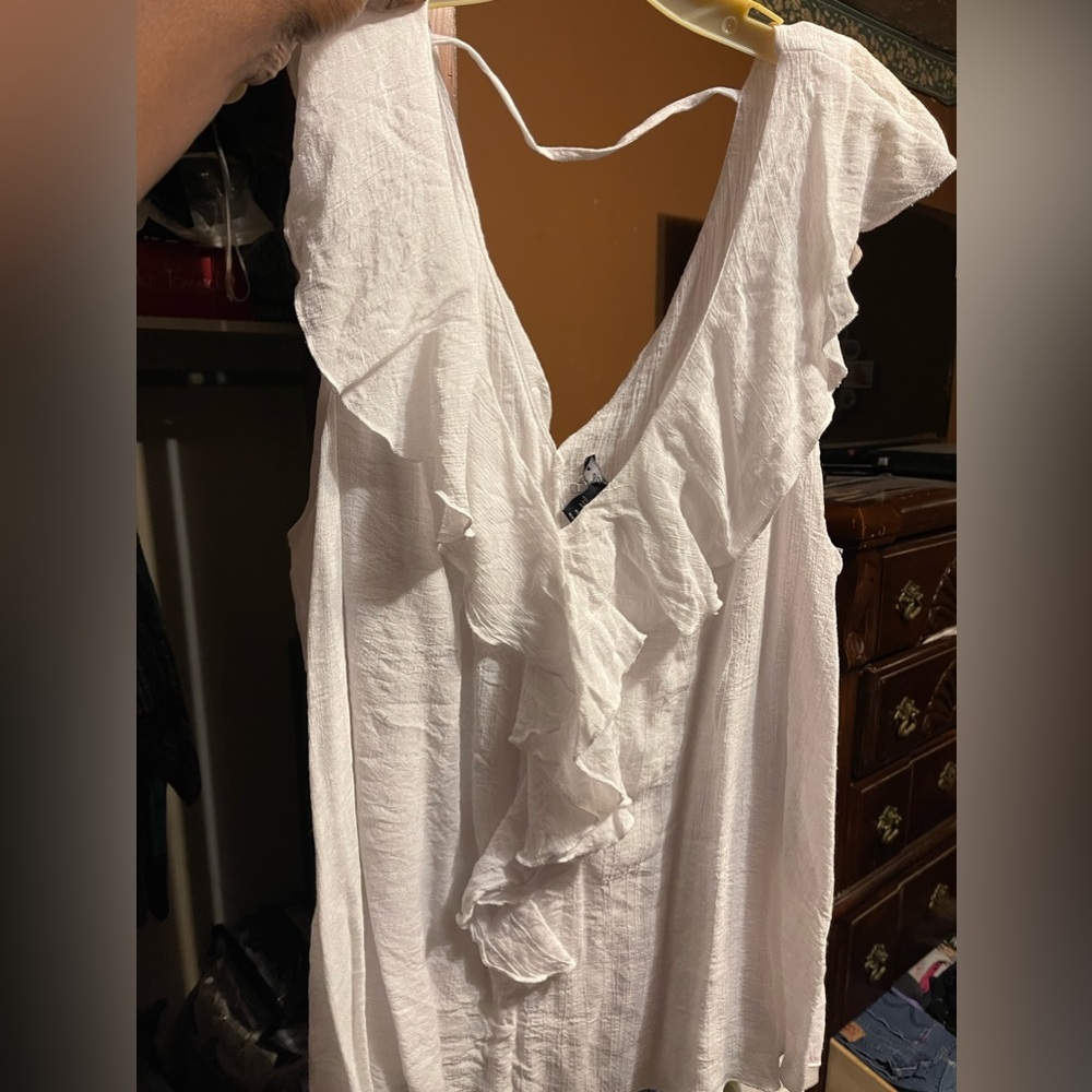 Sleeveless top